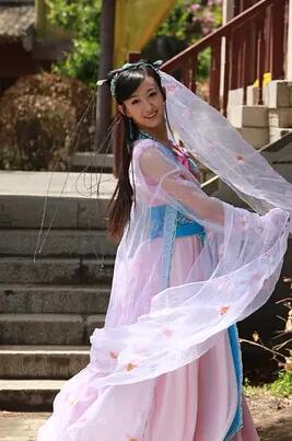 穿越时空之灵格格 